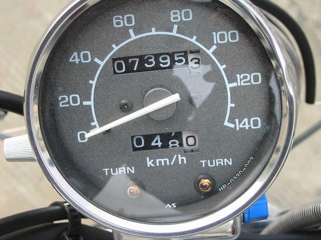 江苏徐州9000元卖狂新98HONDA rebel250（银公子）