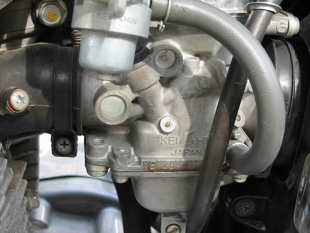 江苏徐州9000元卖狂新98HONDA rebel250（银公子）