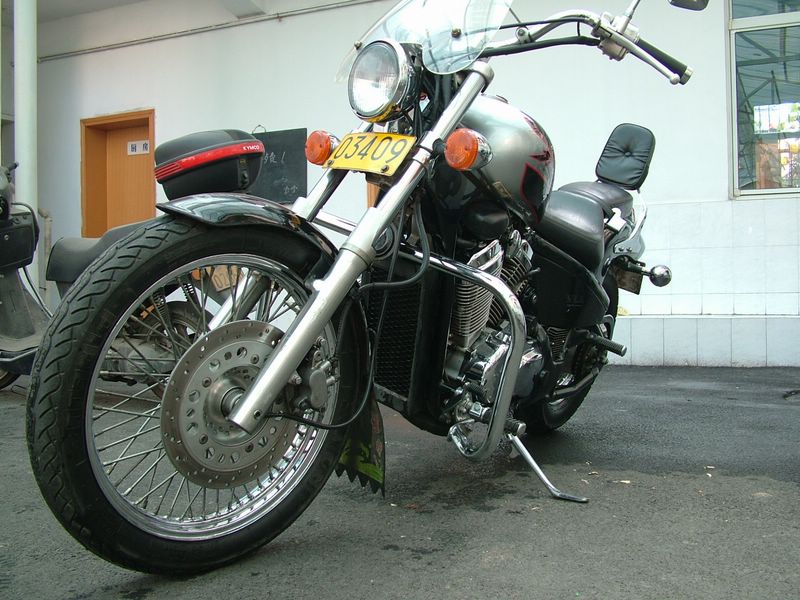 03款STEED400值多少米