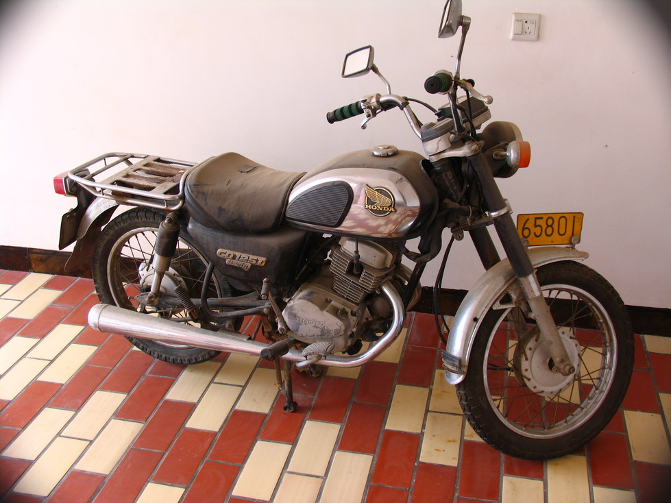 [注意]厦门￥2000出售HONDA-CD125T复古车