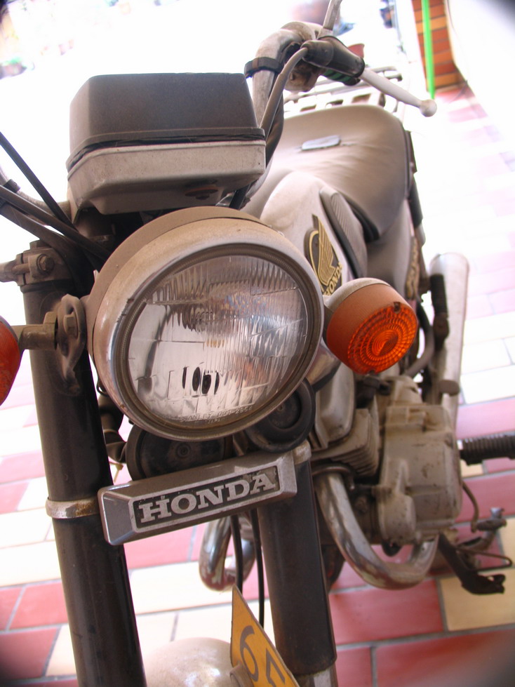[注意]厦门￥2000出售HONDA-CD125T复古车