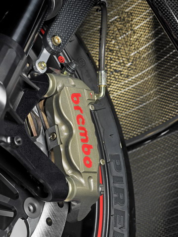 全球限量100台...价值728万台币...MV AGUSTA F4CC