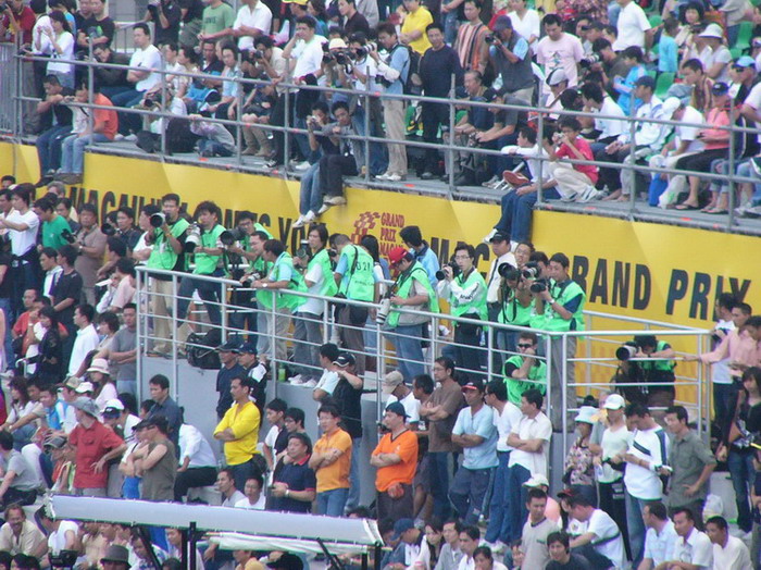 2006年11月18日第53届澳门GP观赛（水塘B看台）两夜一日游！