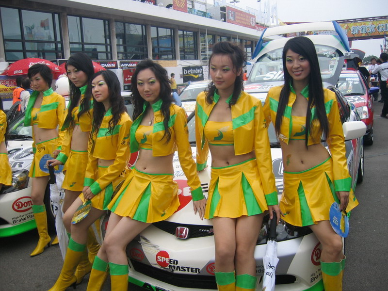 c6iAygUU.jpg