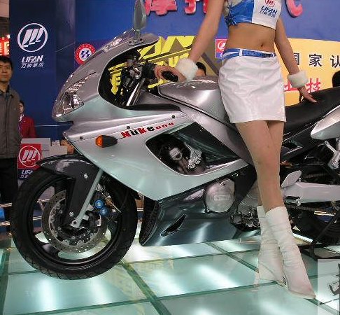 [推荐]国产６００ＣＣ　在玩异国ＭＯＴＯ的同时　不忘支持国货！！！