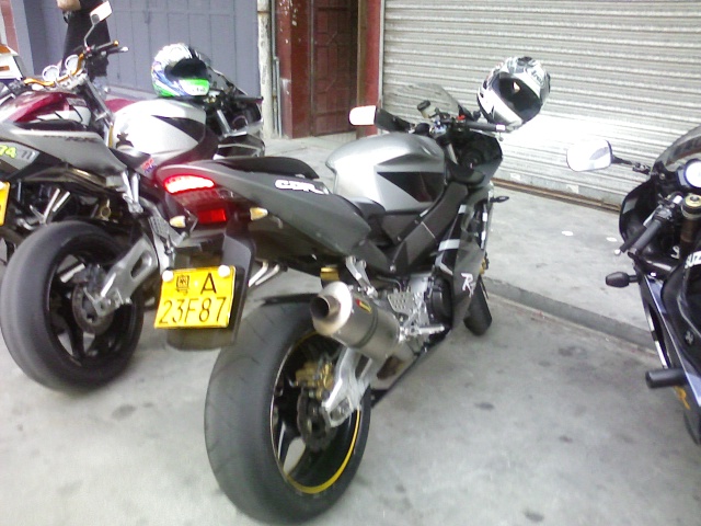 广州5万元出售本田02 CBR954RR