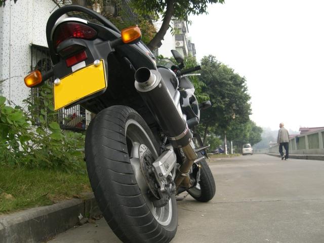 我的车~~~99SV650S