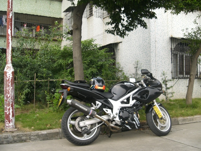 我的车~~~99SV650S