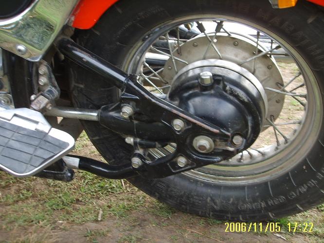 [原创]云南昆明地区两部摩托车.1.5万出售YAMAHA竟速400RR和1.45万出售KAWASAKI  ZXR400跑车