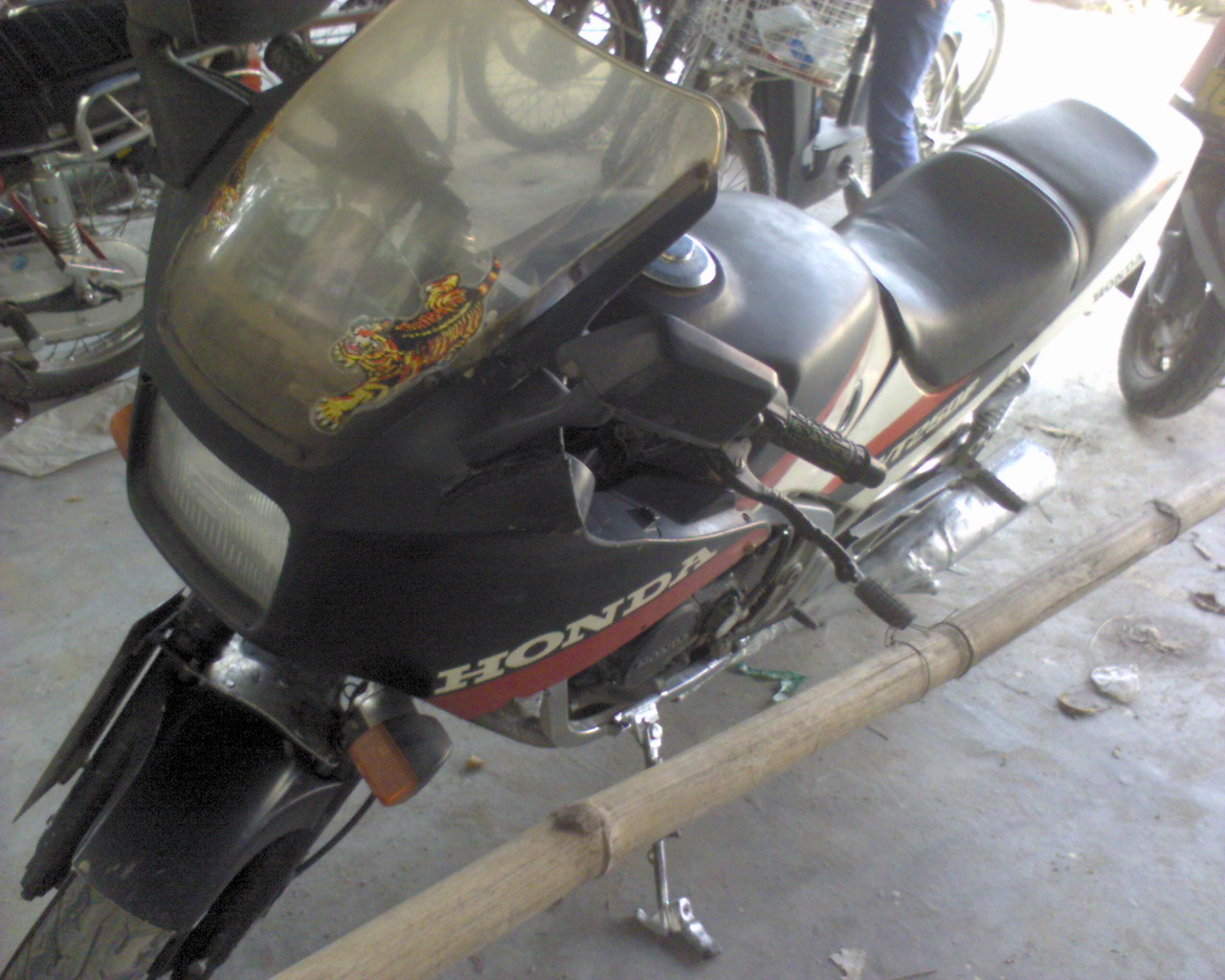 广州卖本田VT250街跑，2500元