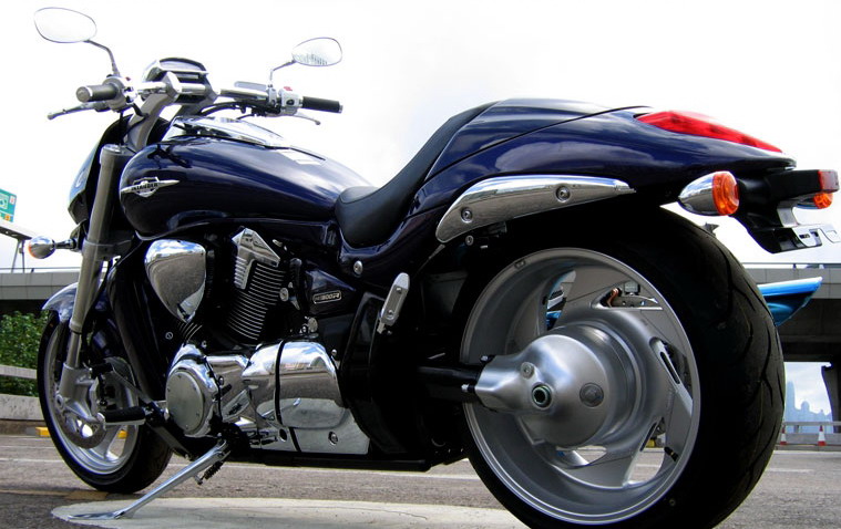 重型巡航车之2006 Suzuki Intruder M1800R霸王现身