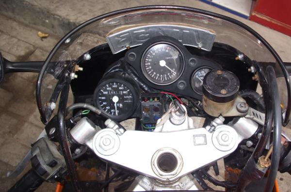 极品VFR-400R/NC30闪亮登台（成都）