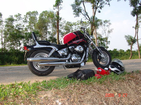 肇庆1.35W出售纯水Suzuki 98VZ400（已降价啦！）