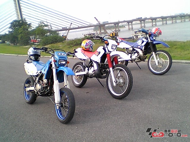 佛山西樵15000卖YAMAHA DT230