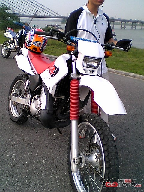 佛山西樵15000卖YAMAHA DT230