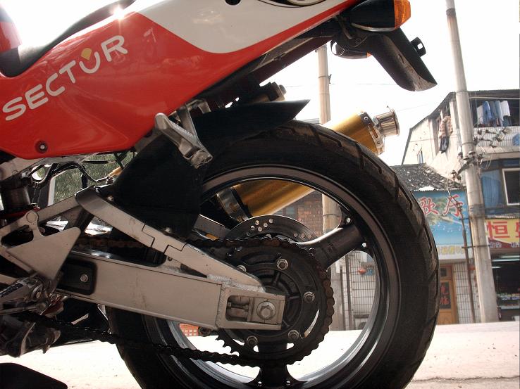 湖南长沙出售川崎ZXR400一台