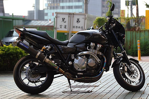 酷车：6缸CBX1000