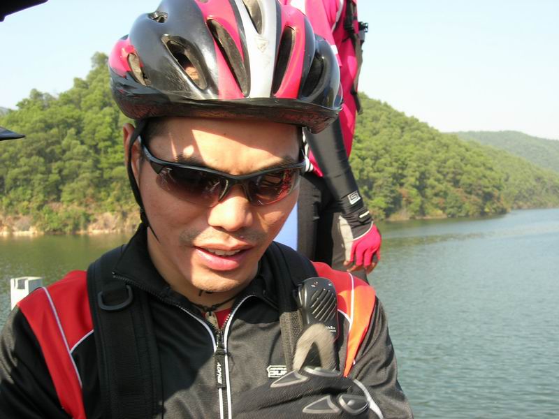 UMhD03jy.jpg