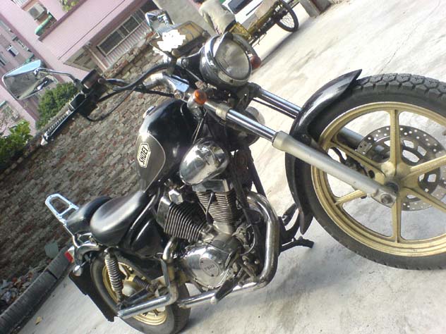 [原创]广州市荔湾区出售YAMAHA 125！！