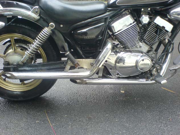 [原创]广州市荔湾区1980元出售01牌YAMAHA 125！！