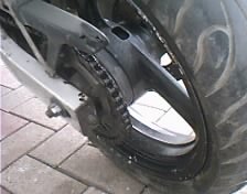 广州番禺底价出售：YAMAHA  FZR400