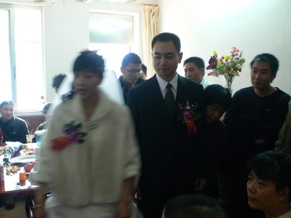 多啦A梦 结婚啦~~