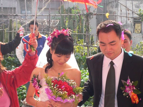 多啦A梦 结婚啦~~