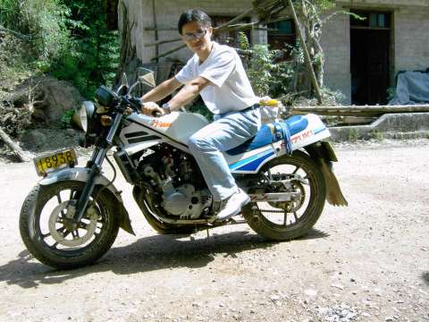 铃木250。