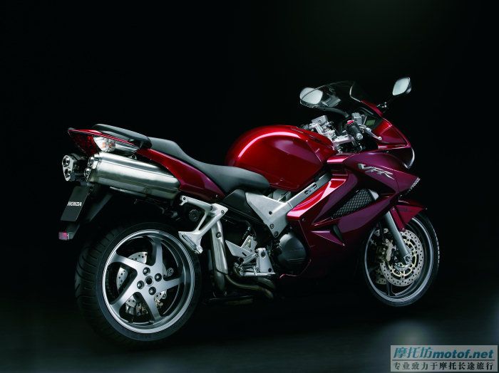 HONDA VFR 800 V-TEC