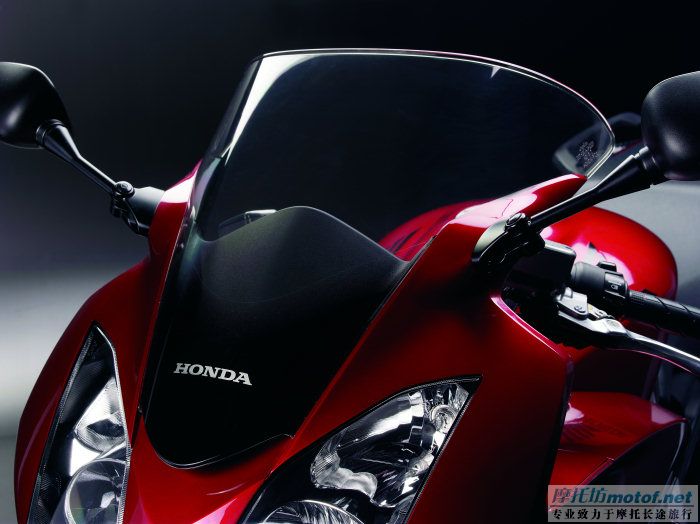 HONDA VFR 800 V-TEC
