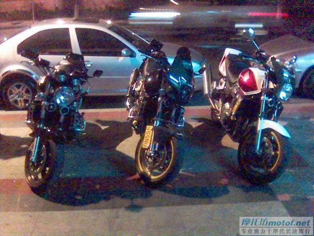 [贴图]再次夜访摩托坊总部——三人行记