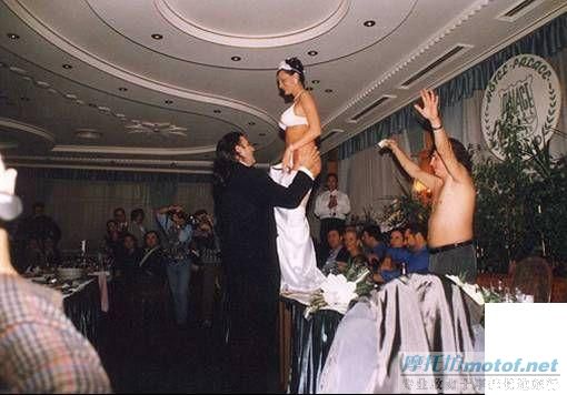 婚礼上的疯狂-(已婚的回忆 未婚的学习)