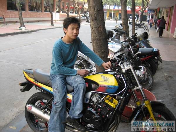 出售CB250F蓝宝石