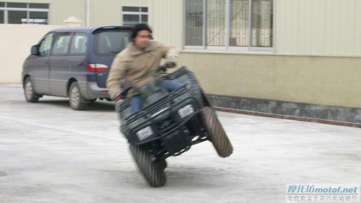 江门M2车迷会"迎亲车"