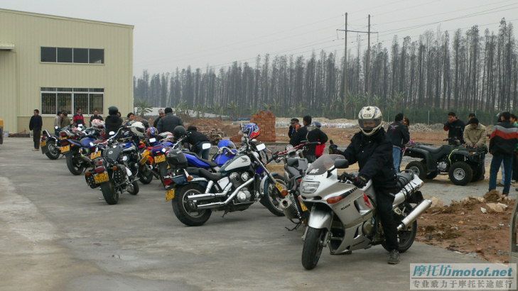 江门M2车迷会"迎亲车"