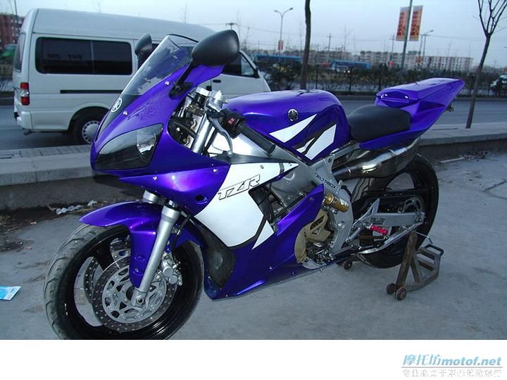R1