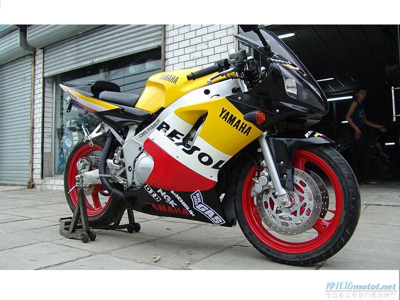 R1