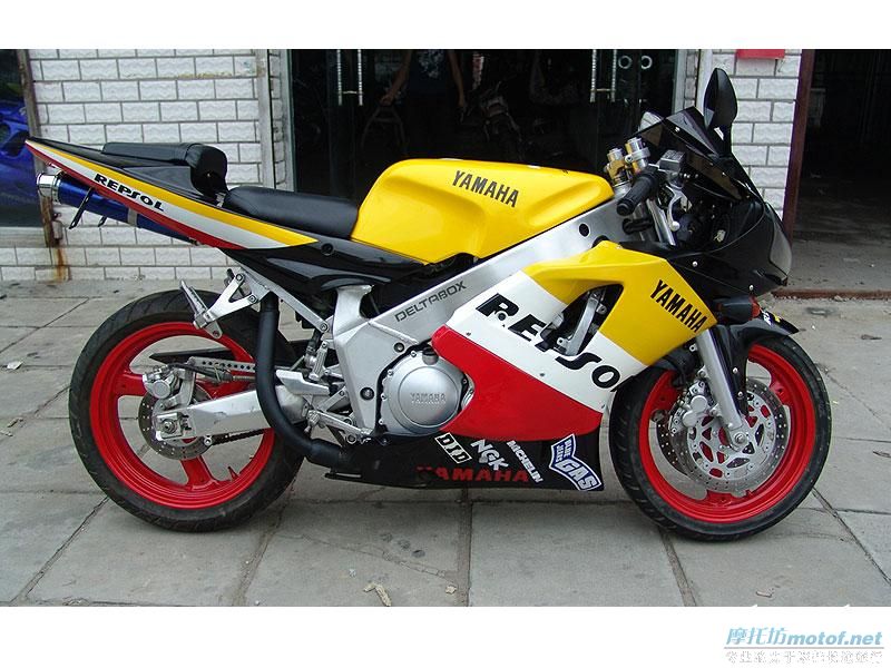 R1