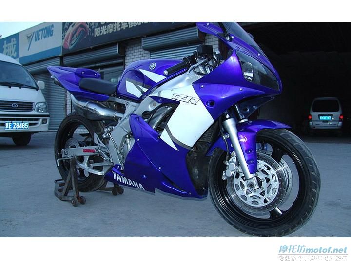 R1