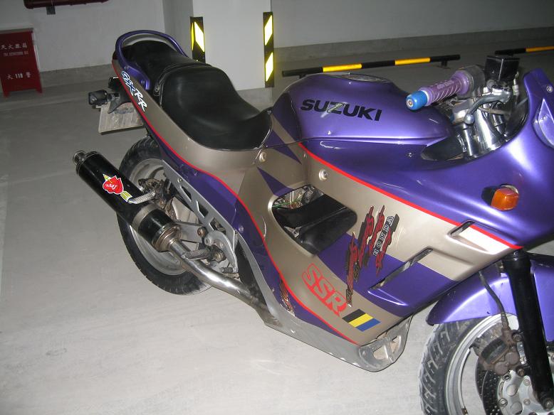 出售　ＳＵＺＵＫＩ　ＧＳＸ　４００　一辆