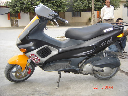 镇江〖爱车坊〗出售 2冲 吉雷拉- Gilera 180CC