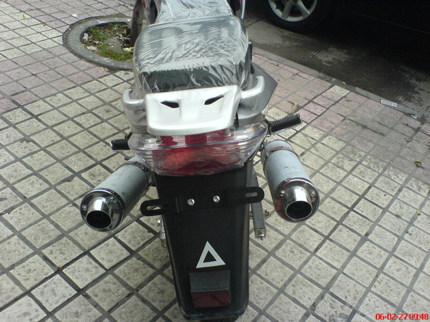 在街上看到的国产跑车