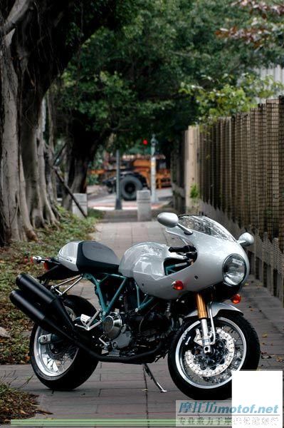 Ducati Paul Smart 1000限量版