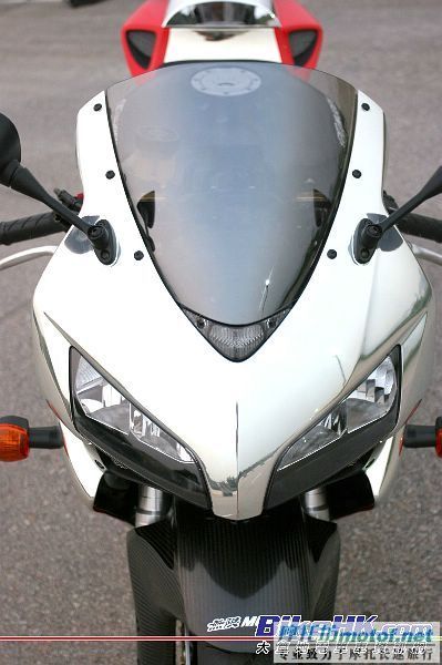 2006  CBR1000R 越来越凶