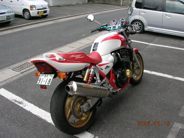 WGP500勝記念500台限定車　ＣＢ１３００
