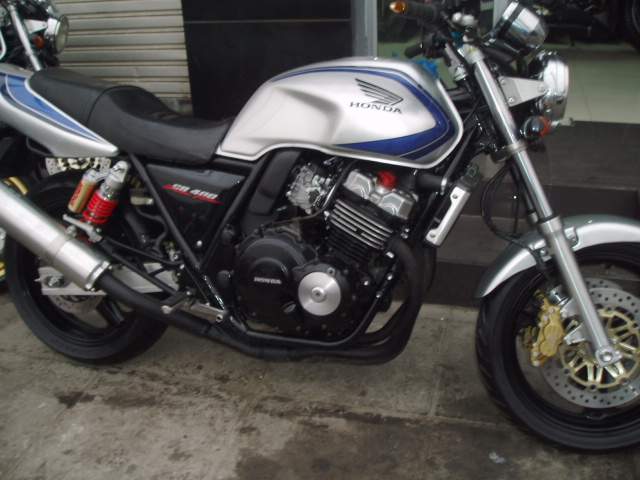出售9.5CB400.