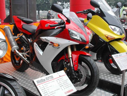 YAMAHA 顶级的跑车惊现开平