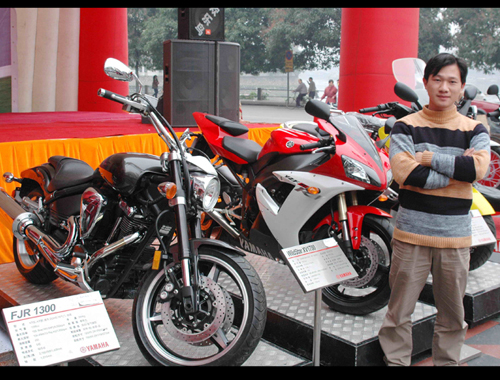 YAMAHA 顶级的跑车惊现开平