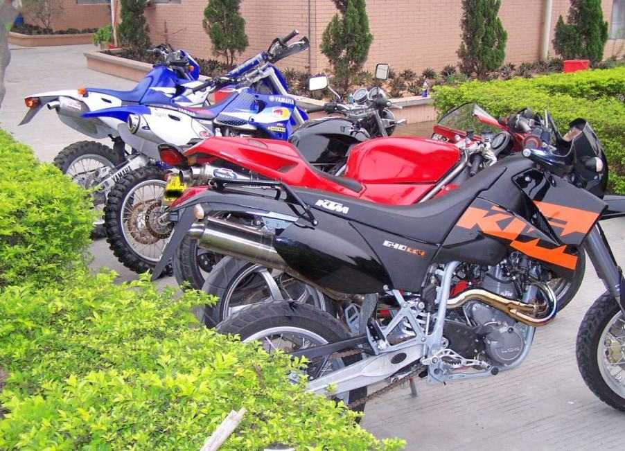 各位國內的車友你們好 我是來自台灣的車友