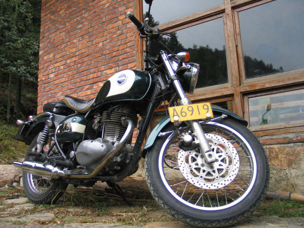 川崎复古BJ250
